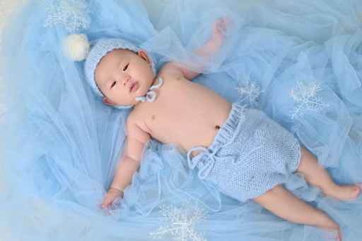 赵县宝宝要不要穿袜子